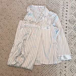 Victoria Secret Pajama Set